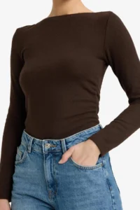 DeFacto Slim Fit Narrow Cut Half Turtleneck Long Sleeve T-Shirt - Image 4