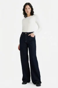 DeFacto Slim Fit Crew Neck Basic Plain Modal Long Sleeve T-Shirt - Image 2