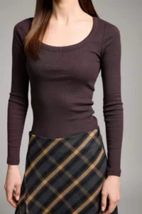 DeFacto Slim Fit Round Neck Basic Plain Ribbed Camisole Long Sleeve T-Shirt - Image 4