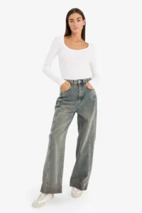 DeFacto slim Fit Ribbed Camisole T-Shirt - Image 2