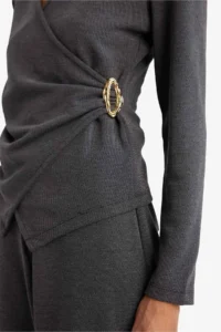 DeFacto Women T-shirt G8816AX/AR138 D.ANTHRA - Image 3