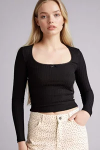 DeFacto Fitted U-Neck Long Sleeve T-Shirt - Image 3