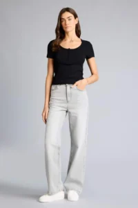 DeFacto Regular Fit Basic Plain Ribbed Camisole Short Sleeve T-Shirt - Image 2