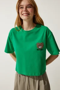 Happiness İstanbul Women's Green Teddy Bear Crest Crop Knitted T-Shirt - Image 2