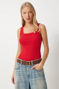 Happiness İstanbul Women's Red Ribbed Thick Strap Knitted Undershirt - Image 3