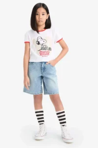 DeFacto Snoopy Oversize Wide Fit Crew Neck Back Printed Short Sleeve T-Shirt Girl Child - Image 2