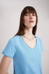DeFacto Regular Fit V-Neck Short Sleeve 100% Cotton T-Shirt - Image 4