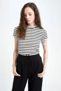 DeFacto Fitted Crew Neck Striped Short Sleeve T-Shirt K1965az23sm - Image 3