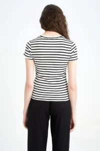 DeFacto Fitted Crew Neck Striped Short Sleeve T-Shirt K1965az23sm - Image 4