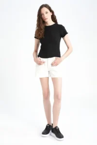 DeFacto Fitted Crew Neck Ribbed Camisole Basic Plain Short Sleeve T-Shirt K7064az23sm - Image 2