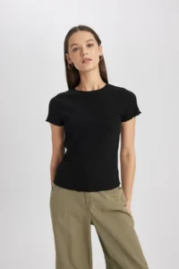 DeFacto Fitted Crew Neck Ribbed Camisole Basic Plain Short Sleeve Black T-Shirt K7064az24sm - Image 4