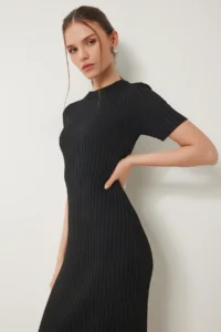 Happiness İstanbul Women's Black Belted Corduroy Summer Knitwear Dress - Image 3