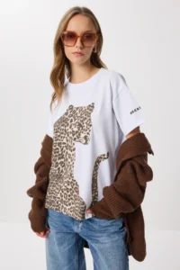 Lovelyİstanbul Leopard Printed Cotton Knitting T-shirt  White - Image 2