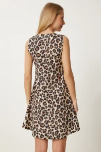 Happiness İstanbul Women's Black Beige Patterned Mini Summer Woven Dress - Image 4