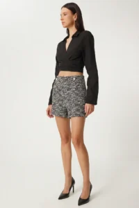 Lovelyİstanbul Button Detailed Mini Tweed Shorts Skirt  BLACK WHITE - Image 2
