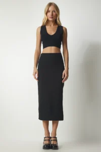 Happiness İstanbul Women's Black Slit Ribbed Knitted Pencil Skirt - Image 4