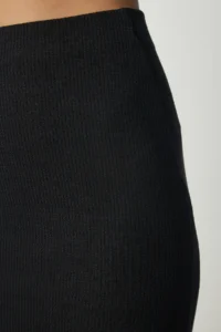 Happiness İstanbul Women's Black Slit Ribbed Knitted Pencil Skirt - Image 6