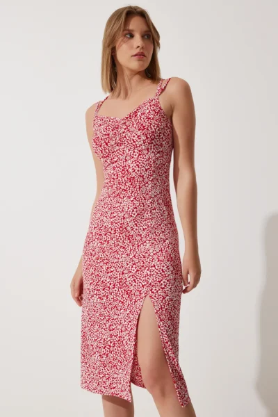 MC00262-RED_1