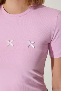 Happiness İstanbul Women Pink Bow Detailed Crop T-Shirt - Image 4