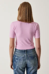 Happiness İstanbul Women Pink Bow Detailed Crop T-Shirt - Image 5