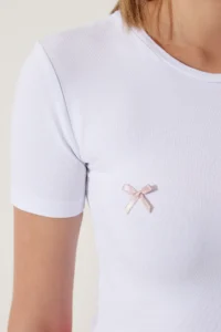 Happiness İstanbul Women White Bow Detailed Crop T-Shirt - Image 4