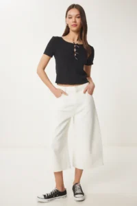 Happiness İstanbul Women Black with bow Knitting T-Shirt - Image 3