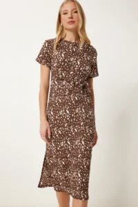 Happiness İstanbul Women's Brown Bone Patterned Summer Crinkle Knitted Dress - Image 3