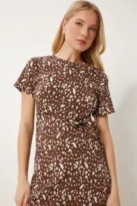 Happiness İstanbul Women's Brown Bone Patterned Summer Crinkle Knitted Dress - Image 4