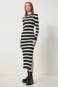 Happiness İstanbul Women's Black and White Crew Neck Striped Corduroy Knitwear Dress