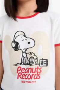 DeFacto Snoopy Oversize Wide Fit Crew Neck Back Printed Short Sleeve T-Shirt Girl Child - Image 5