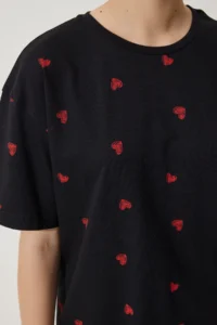 Happiness İstanbul Women's Black Heart 100% Cotton Oversize Long Knitted T-Shirt - Image 4