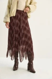 Bianco Lucci Women's Plaid Patterned Wrinkle Effect Lined Midi Chiffon Skirt - Image 4