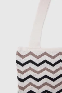 Shule Bags Velza Knitwear Shoulder Bag Cream - Image 3