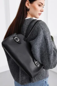 Shule Bags Andiamo Vintage Baget Bag Black - Image 2