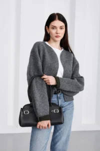 Shule Bags Andiamo Vintage Baget Bag Black - Image 4