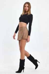 Ceylen Capped Stone Detail Suede Shorts Skirt - Image 7
