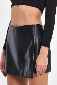 Ceylen Capped Stone Detailed Leather Shorts Skirt - Image 4
