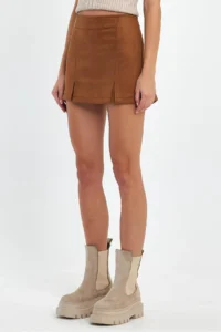 Ceylen Double Slit Suede Shorts Skirt - Image 3