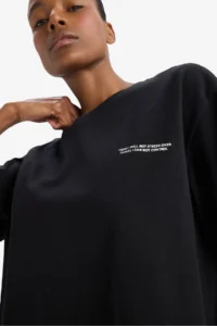 DeFactoFit Oversize Fit Crew Neck Short Sleeve 100% Cotton T-Shirt - Image 3