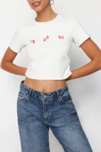Edit by Trendyol White Ribbon Detailed Regular Knitting T-Shirt - Image 2