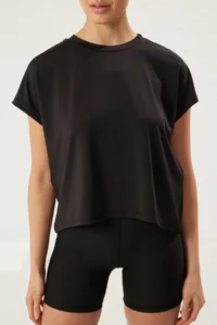 TRENDYOLMİLLA Black Micro Material Normal Pattern Knitting Sports T-Shirt - Image 4