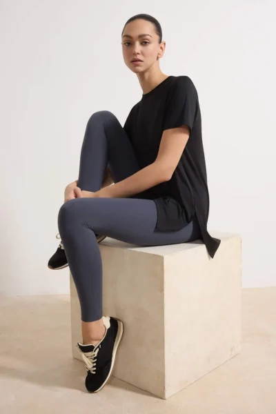 THMSS26TS00002-BLACK_1