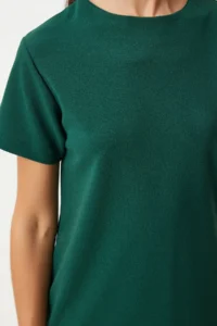 Happiness İstanbul Women's Emerald Green Crew Neck Basic Crepe Dress - Image 5