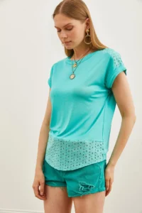 Olalook Women's Mint Green Guipure Detailed T-Shirt - Image 4