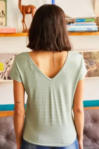 Olalook Women's Water Green Front Back V Oblique T-Shirt - Image 2