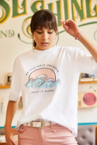 Olalook Women White Ocean T-shirt - Image 3