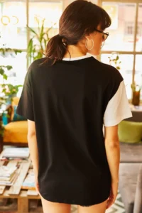 Olalook Women White Asymmetric Bloklu T-shirt - Image 3