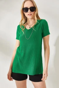 Olalook Women's Grass Green V-Neck Textured T-Shirt with Side Slits