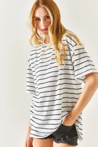 Olalook Women's White Striped 2 Thread Oversize Unisex T-Shirt - Image 4