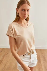 Olalook Women's Beige V-Neck Bat Knitted Viscose T-Shirt